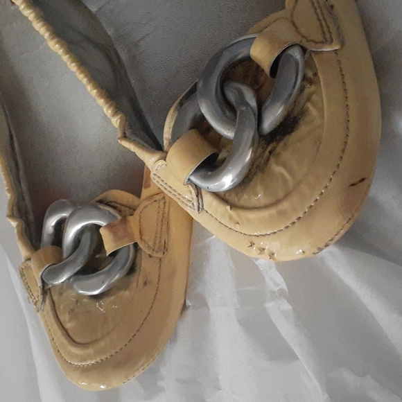 Prada Ballet Flat Yellow  Patent Leather Driving Shoe sz 36 - Picture 2 of 11